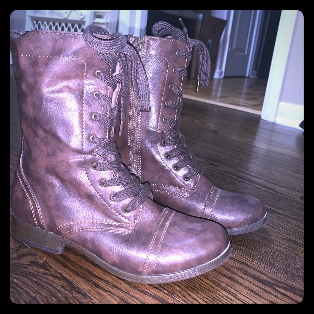 Women’s boots
